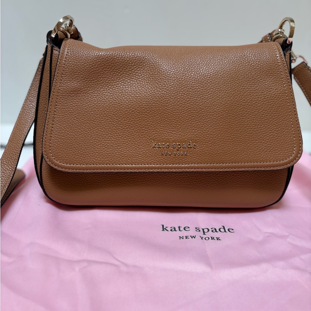 kate spade Tan Pebbled Leather Convertible Shoulder/Crossbody Bag